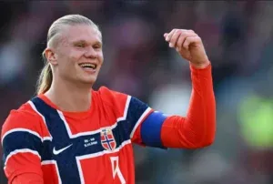 Erling Haaland - Portrait with Norway jersey.