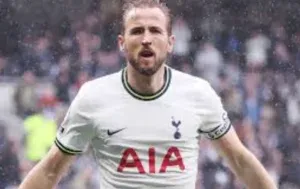 Harry Kane - Portrait celebrating a goal.